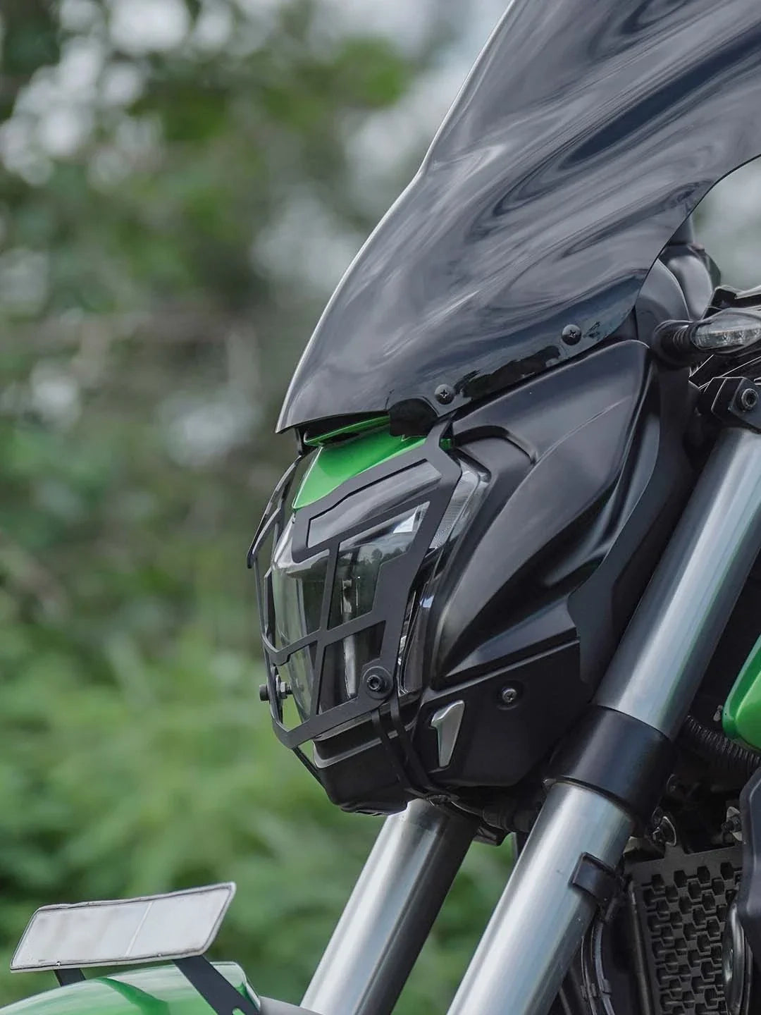 Legundary Custom Venator Headlight Grill for Bajaj Dominar 400 Black Mild Steel Headlight Protector Guard