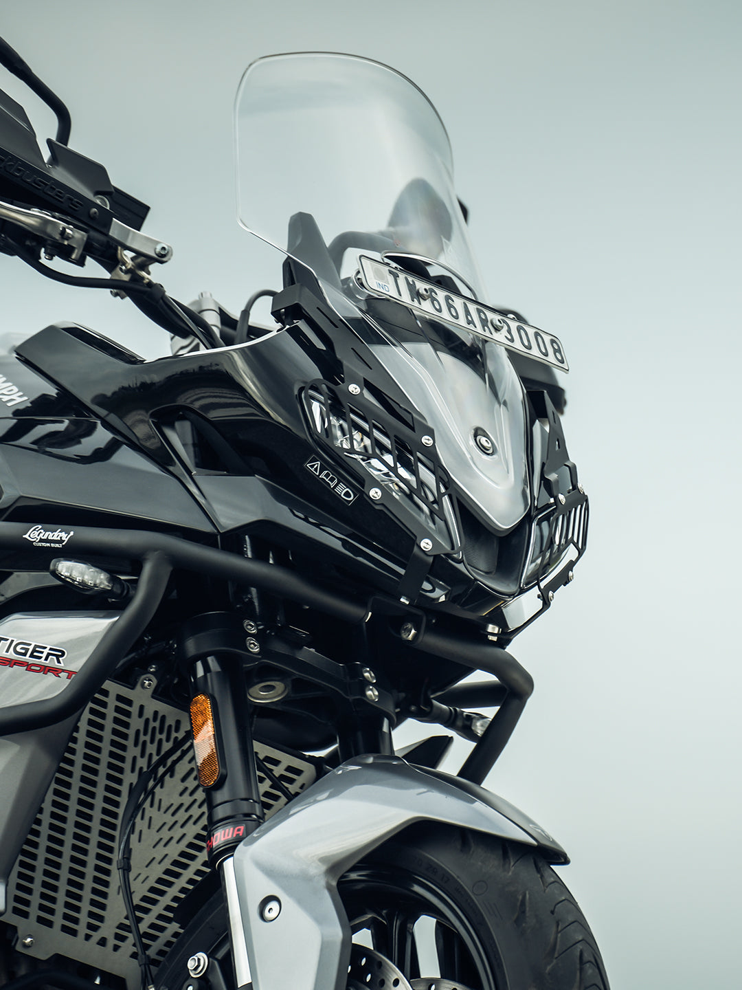 Legundary Custom Venator Headlight Grill Triumph Tiger 660 Black Headlight Protector