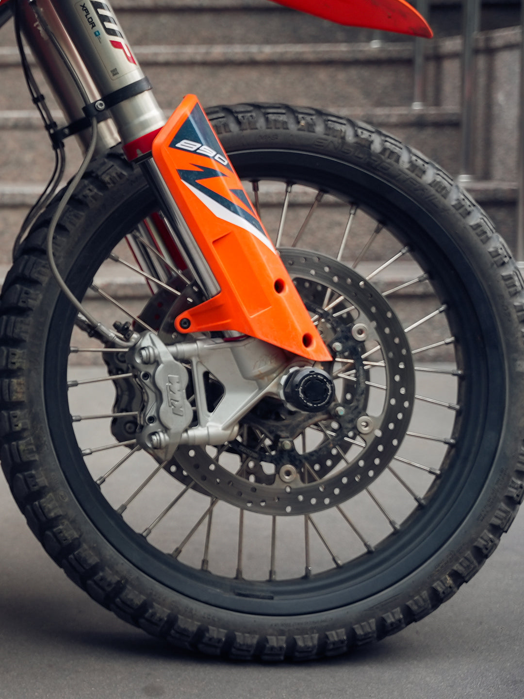 Legundary Custom KTM ADV 890 Rotex Front Wheel Slider black silver CNC aluminium axle fork protection guard