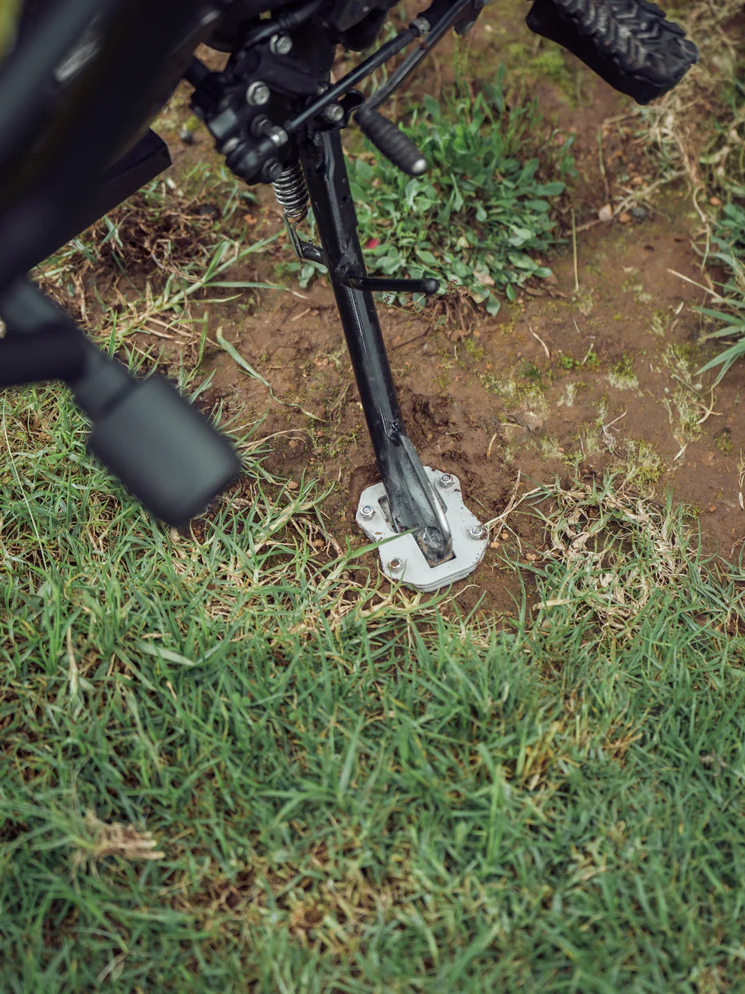 Legundary Custom Brogue Side Stand Base for Suzuki V-Strom 800DE Stainless Steel Brushed Finish Stand Enlarger Plate