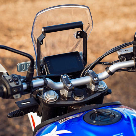 Legundary Ploigos GPS mount black installed on Hero Xpulse 210 handlebar