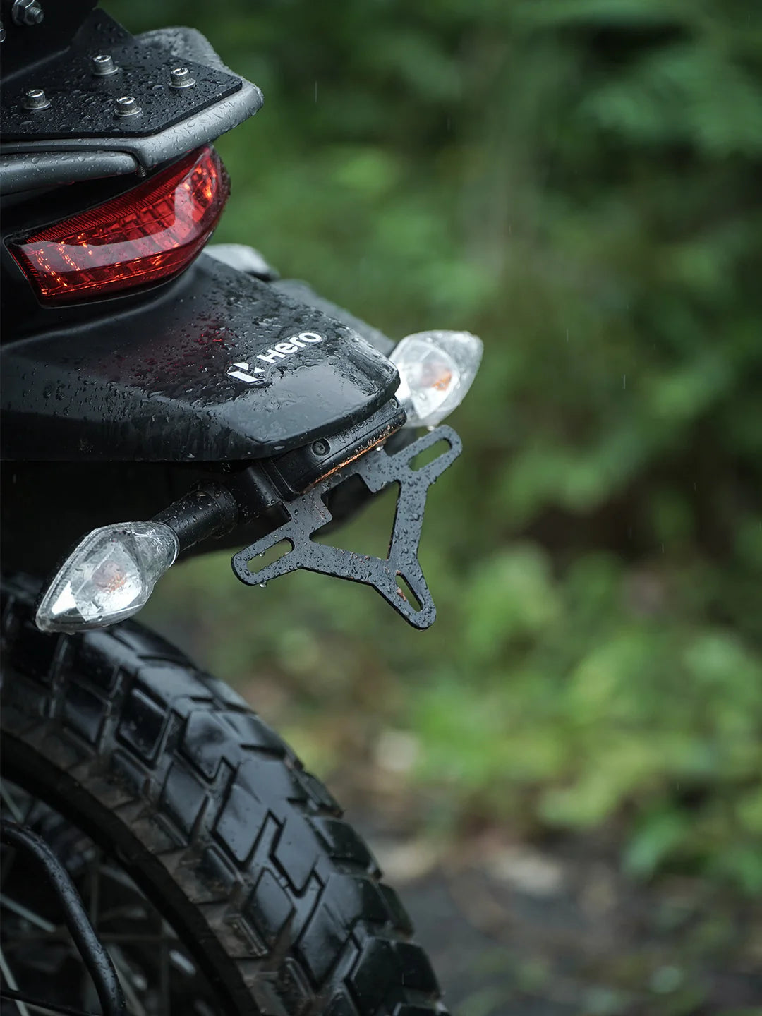 Legundary Custom tail tidy for Hero Xpulse 200 4V black mild steel fender eliminator rear setup