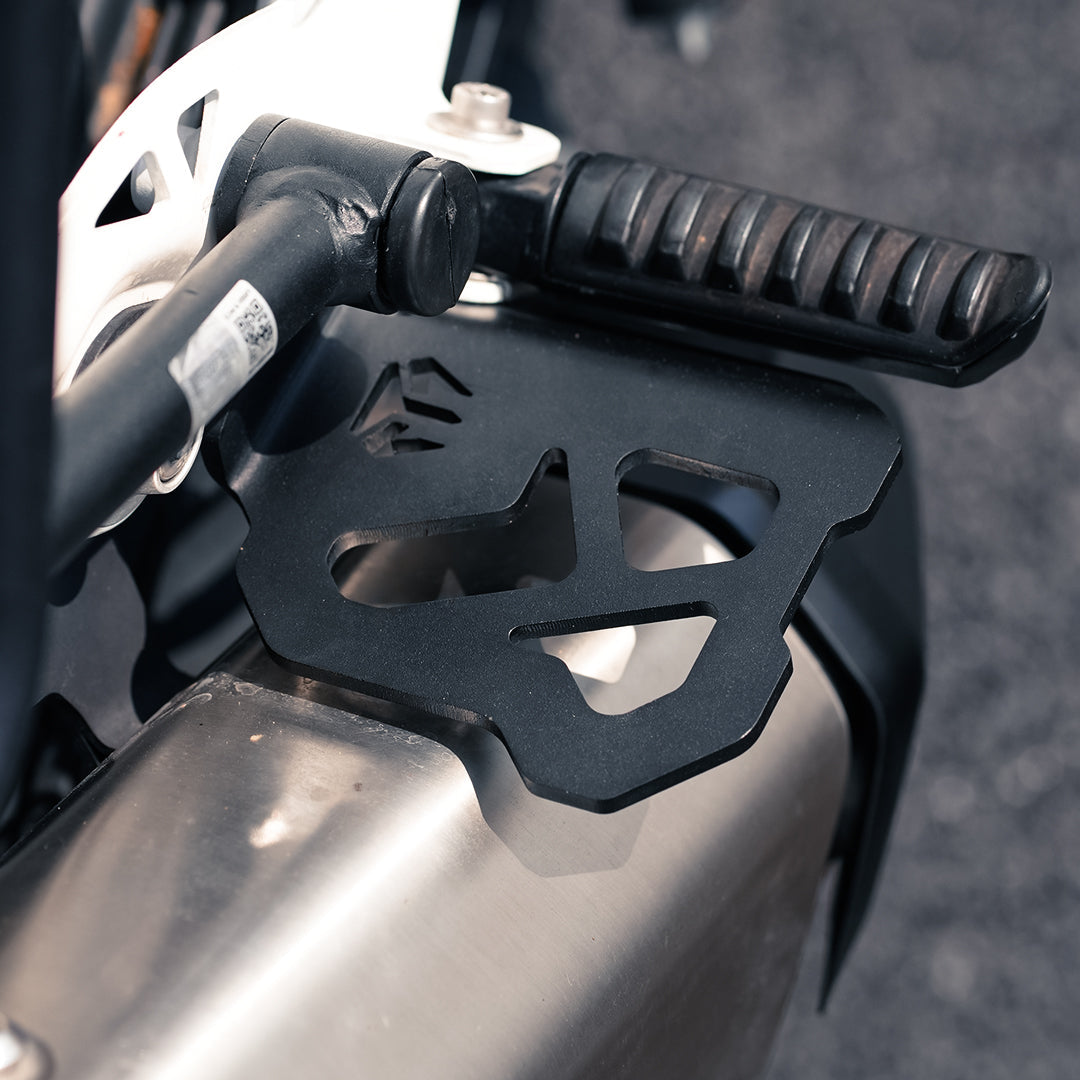 Moto Torque Pillion Footrest Set for TVS Apache RTX 300