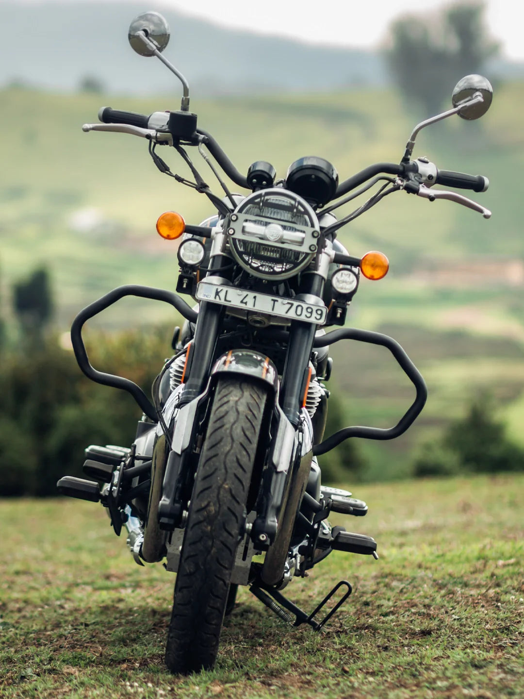 Legundary Custom Super Meteor 650 Magneto Crash Guard – Black Mild Steel, Durable Motorcycle Protection