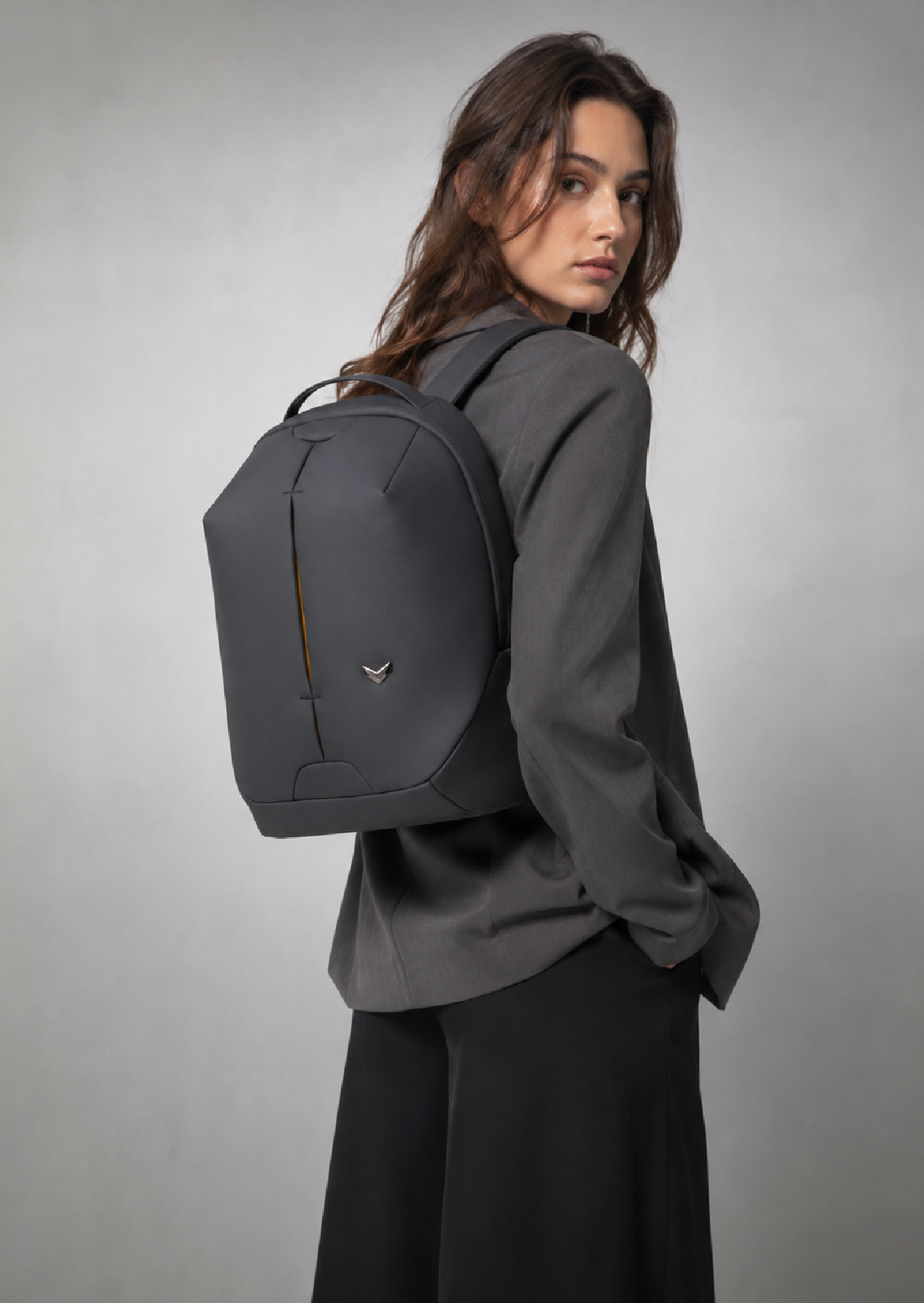 Vantora SINGULARITY 22L Charcoal Grey Laptop Backpack for Daily and Campus Use