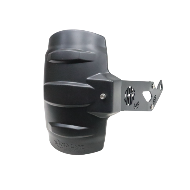 Motocare Type 1 tyre hugger installed on Yamaha XSR 155 rear wheel for mud and splash protection