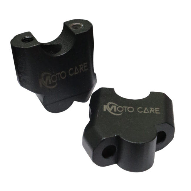 Motocare handlebar riser installed on Yamaha XSR 155 for improved riding comfort and handlebar height adjustment