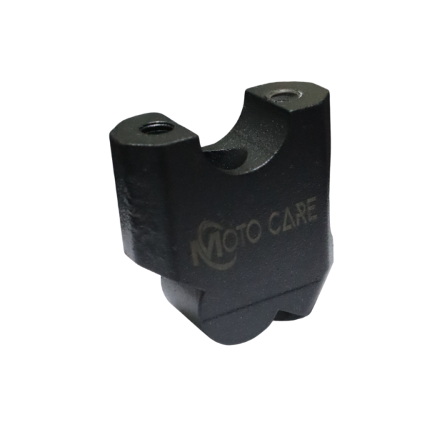 Motocare handlebar riser installed on Yamaha XSR 155 for improved riding comfort and handlebar height adjustment