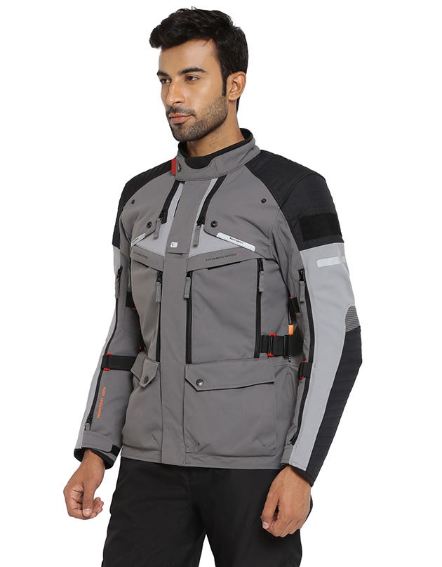 Royal Enfield Nirvik V2 Class A Riding Jacket in Black