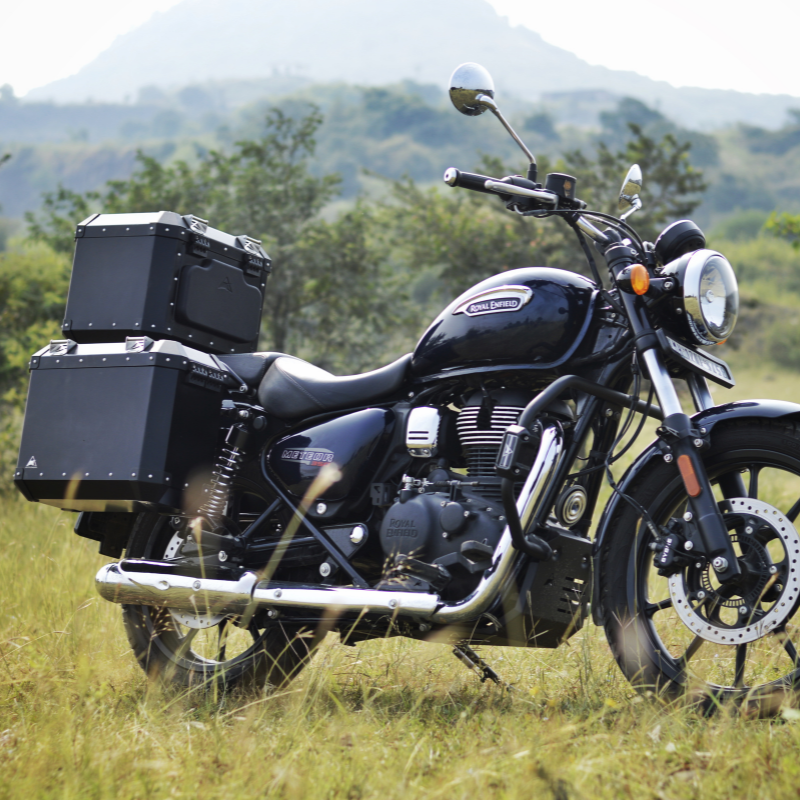 Auto Engina 42L Aluminium Top Box for Royal Enfield Meteor 350 Black with Inner Bag and Backrest