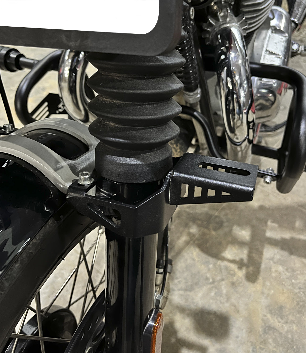 Moto Torque Fog Light Mount for Interceptor 650 GT 650