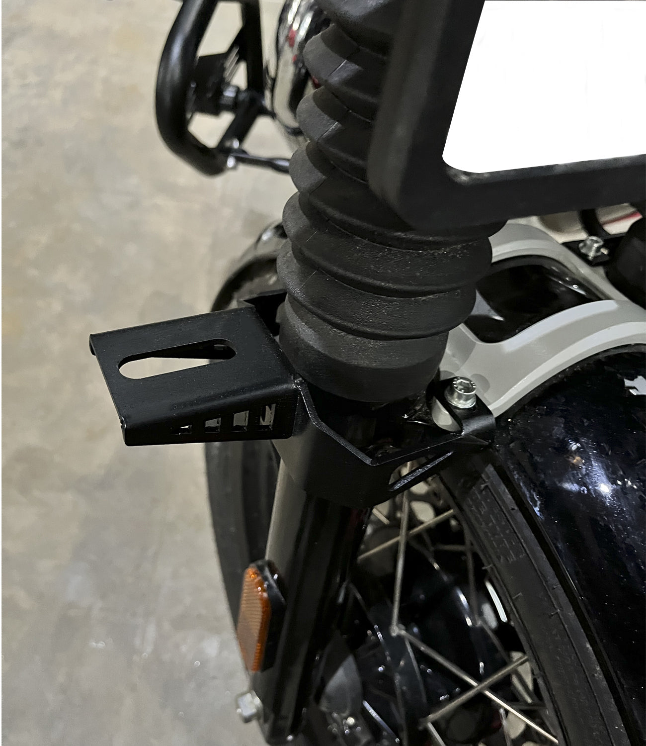 Moto Torque Fog Light Mount for Interceptor 650 GT 650