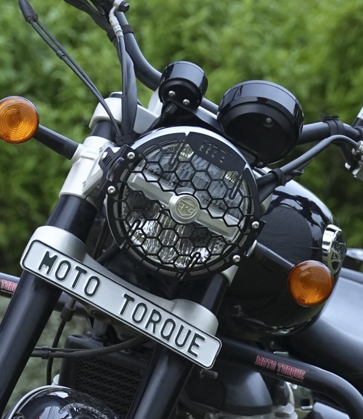 Moto Torque heavy duty headlight grill for Royal Enfield Super Meteor 650 protection accessory
