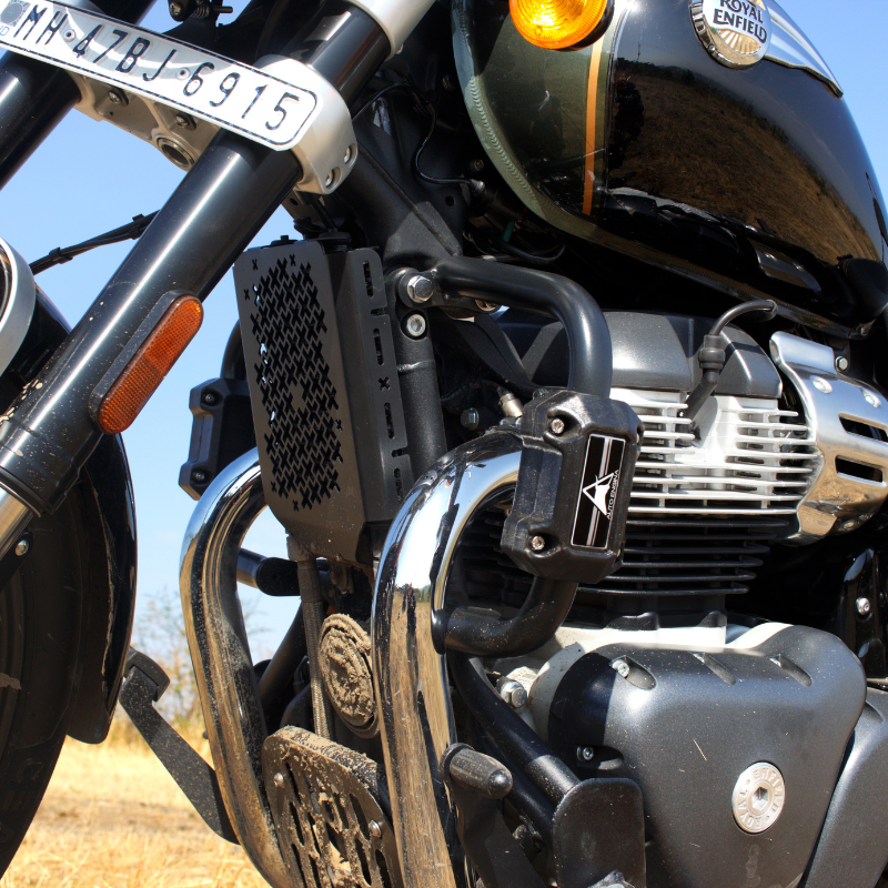Auto Engina Crash Guard with Built-In Polyamide Slider for Royal Enfield Super Meteor 650 Gloss Black 27mm Mild Steel