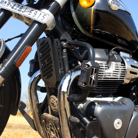 Auto Engina Crash Guard with Built-In Polyamide Slider for Royal Enfield Super Meteor 650 Gloss Black 27mm Mild Steel