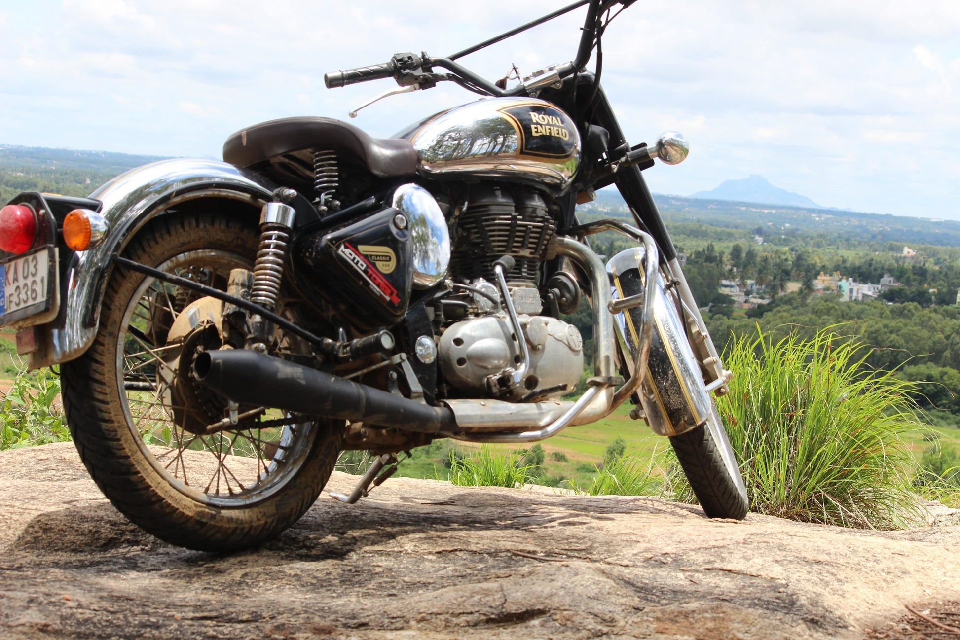 Moto Torque Launcher Pro Black Performance Exhaust for Royal Enfield
