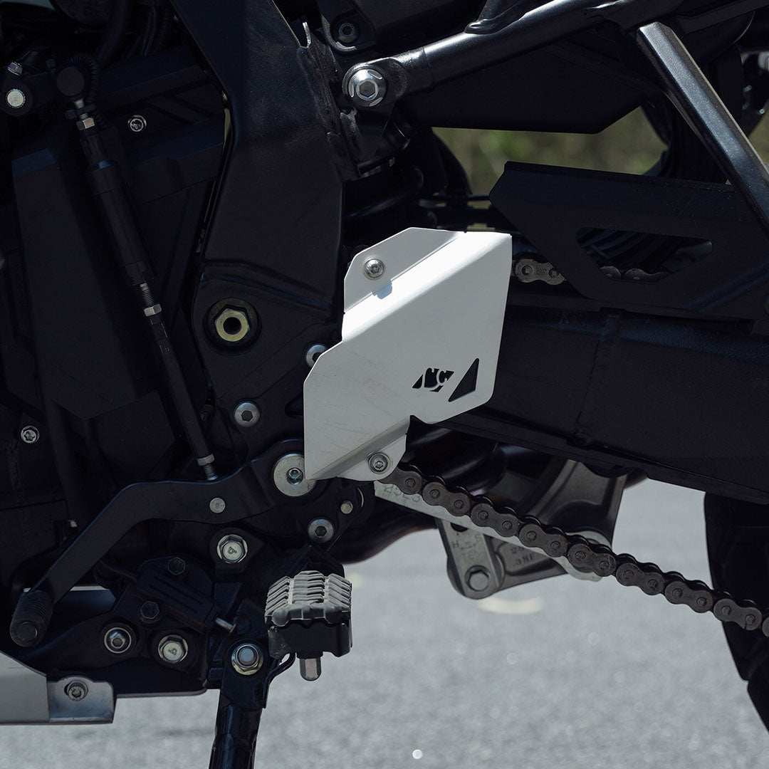 Legundary Custom Titan Boot Guards for Suzuki V-Strom 800DE Silver CNC Aluminium Tank Side Panel Protection