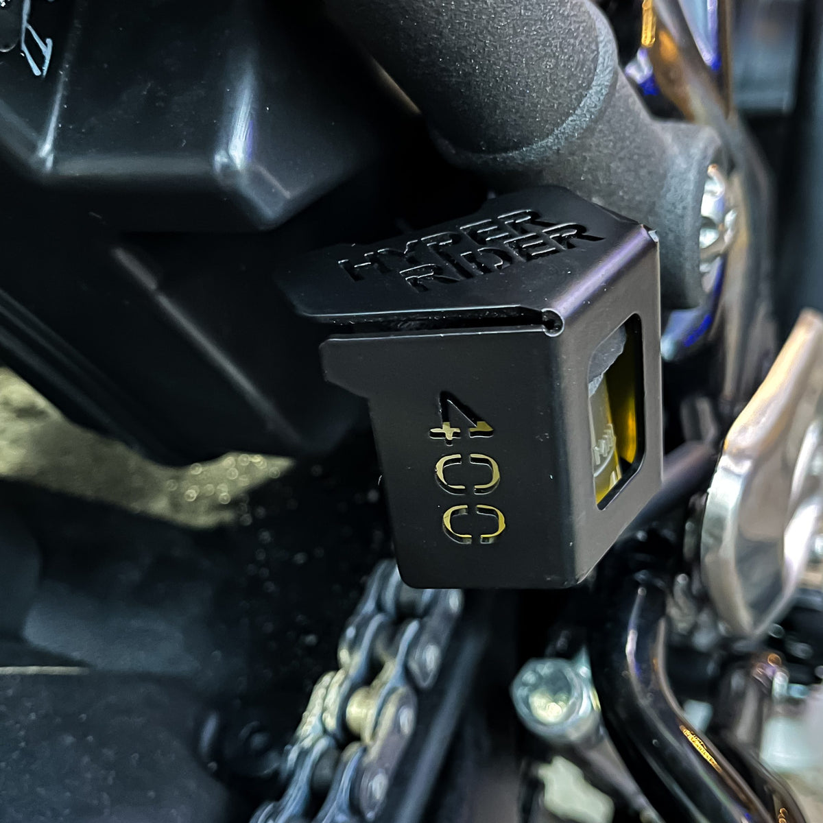 Hyperrider Triumph Speed 400 Rear Brake Fluid Reservoir Cover