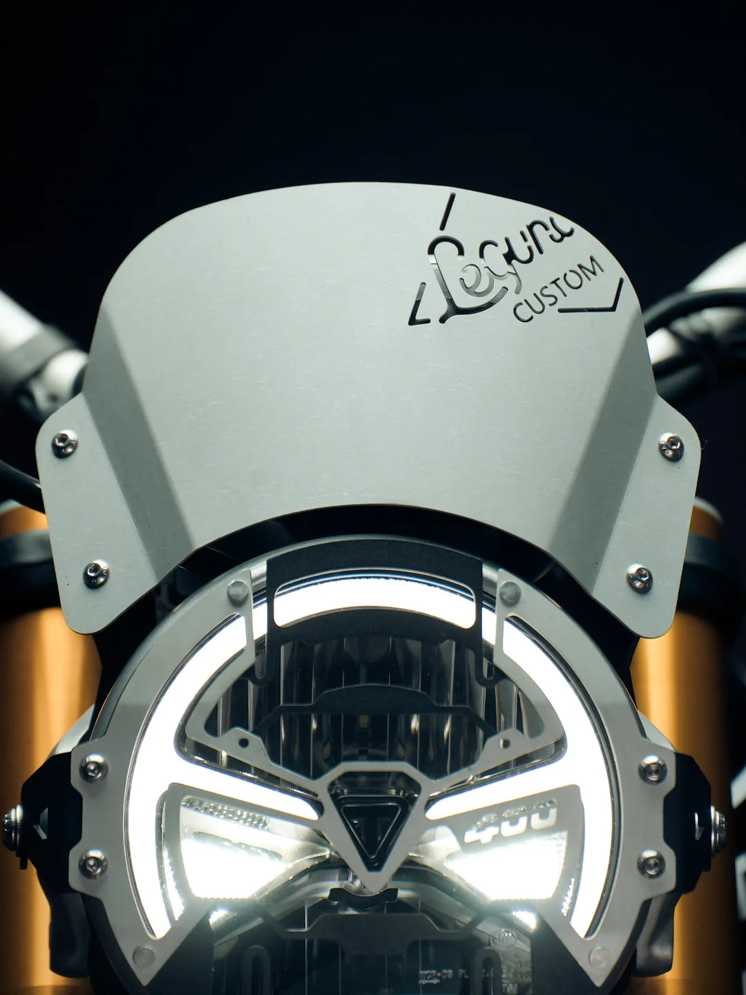 Legundary Custom Zephyr aluminium visor for Triumph Speed 400 black flyscreen windshield