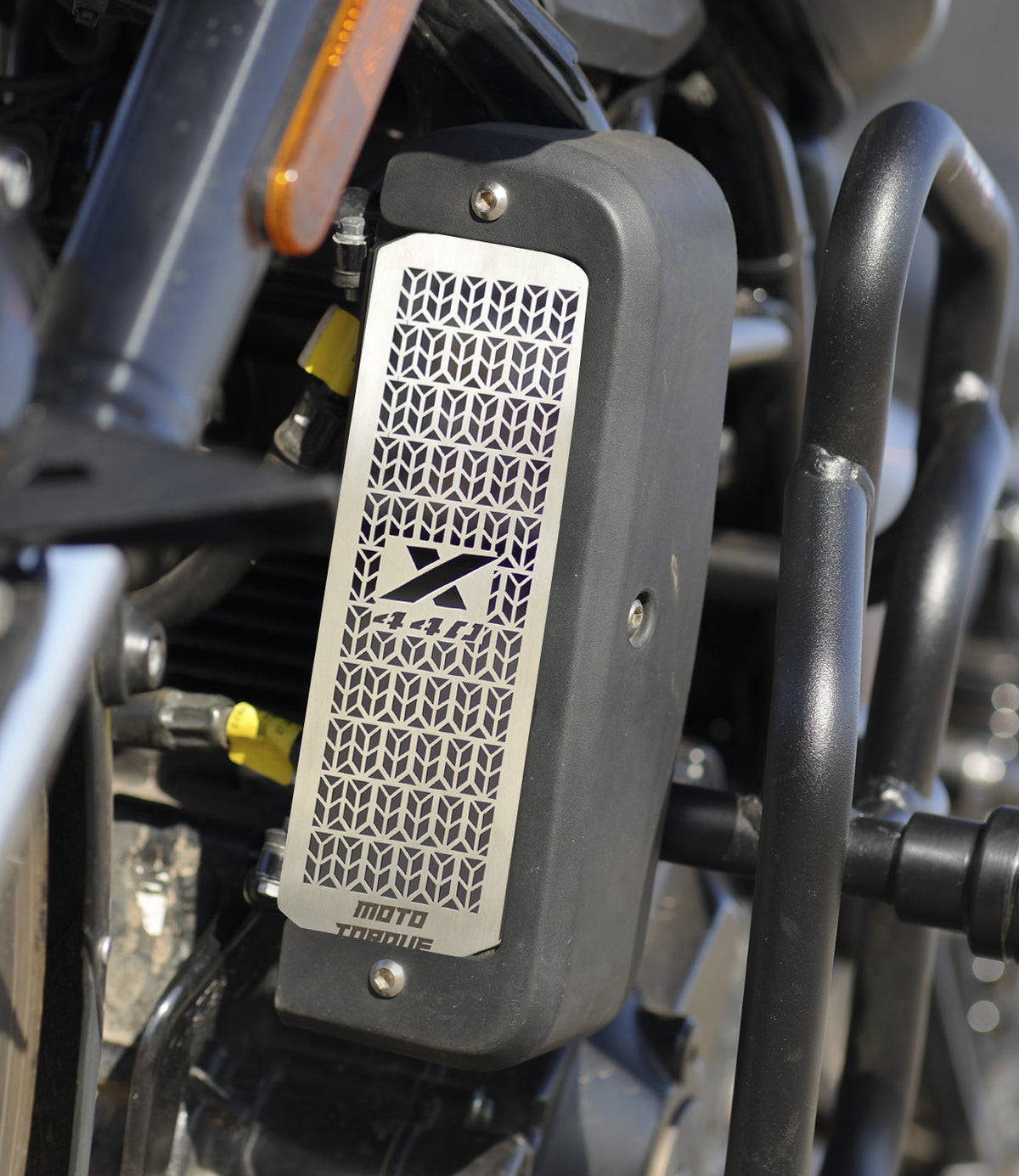 Moto Torque Stainless Steel Radiator Guard for Harley-Davidson X440