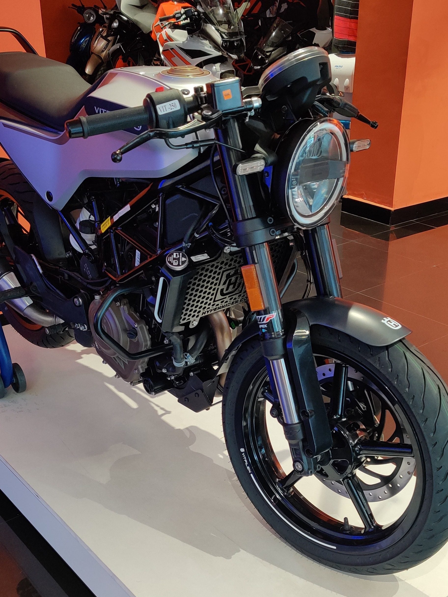 Hyperrider Black Radiator Guard for Husqvarna Svartpilen and Vitpilen motorcycle