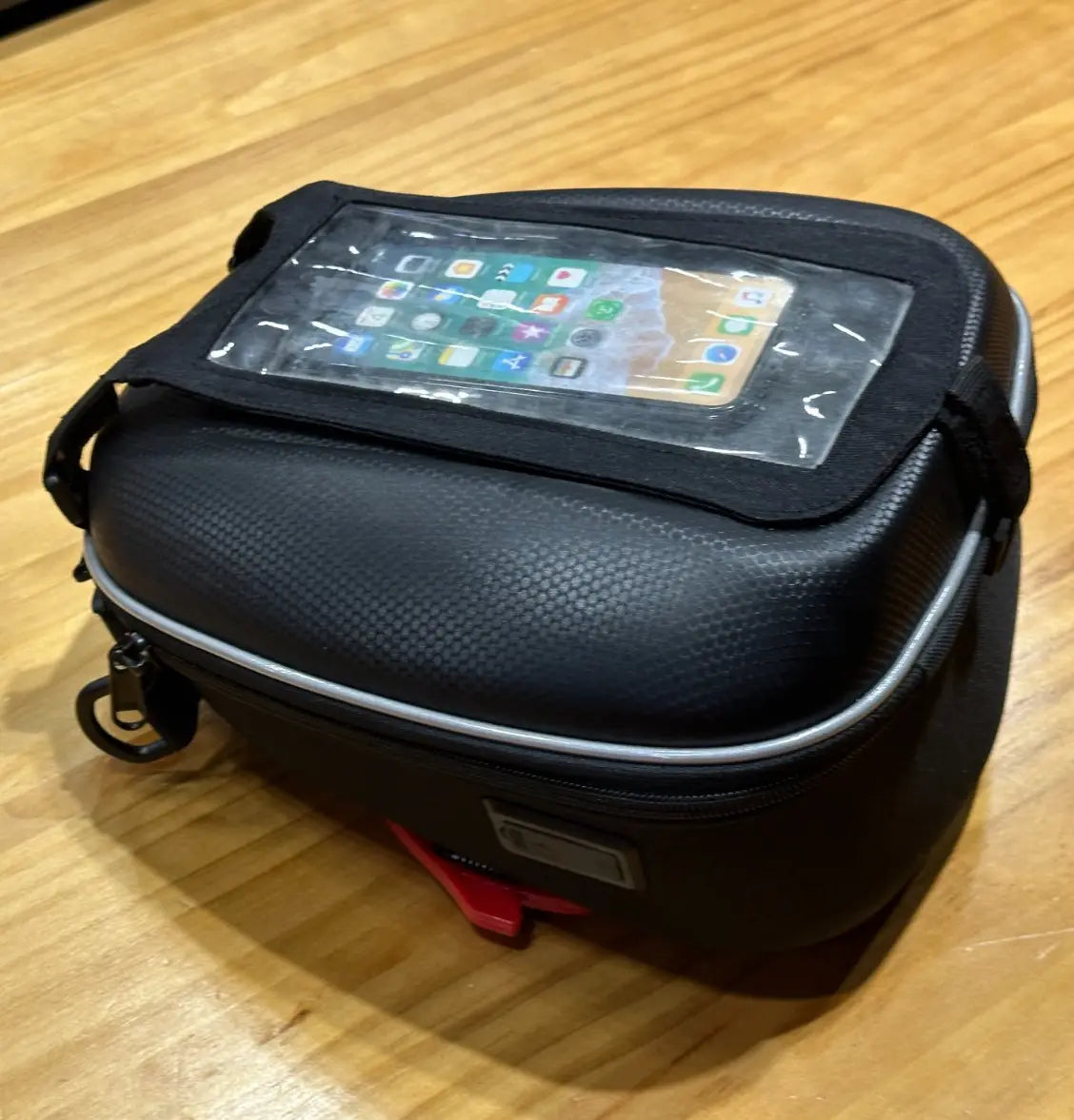 MOTO VANGUARD 5L Motorcycle Tank Bag for Touring and Travel