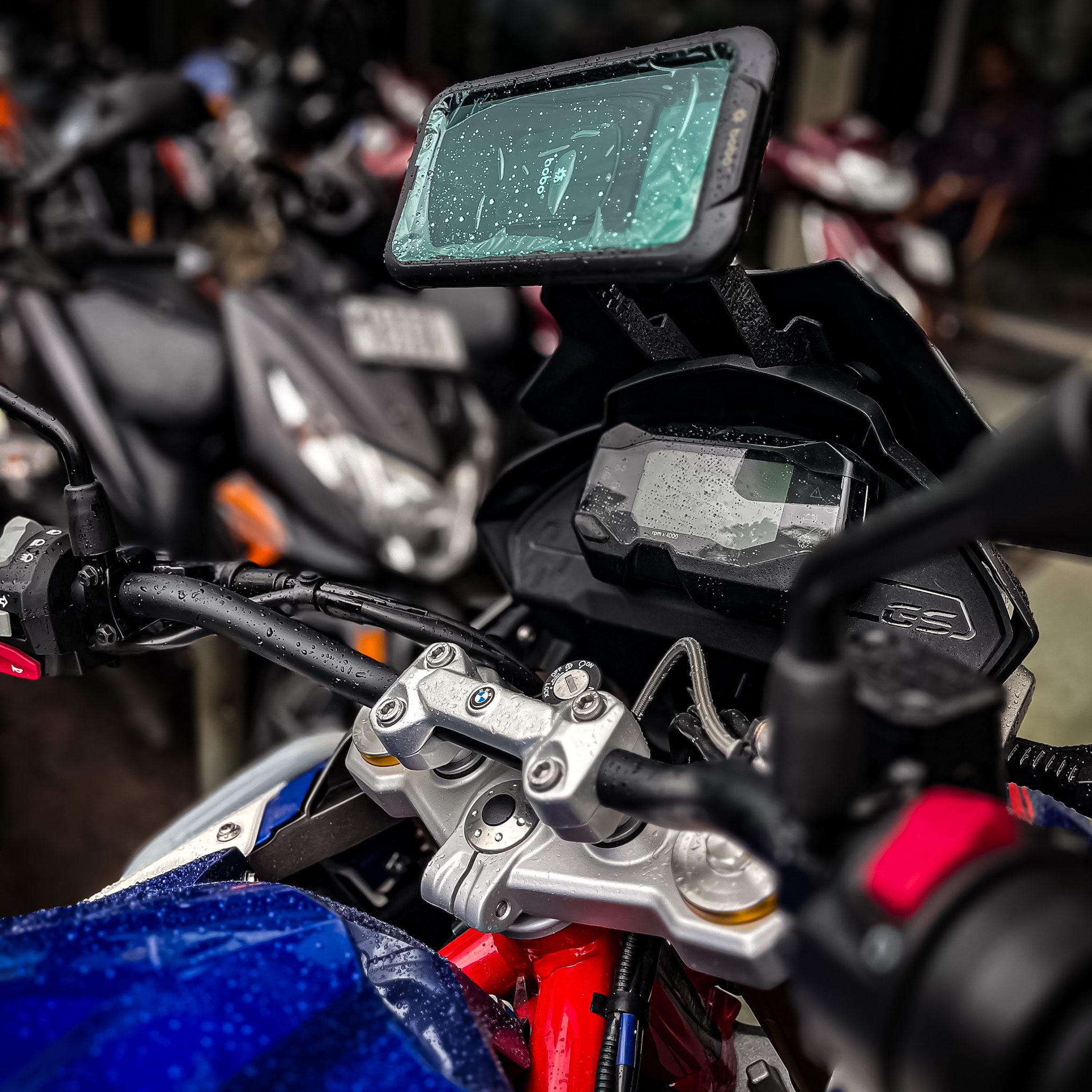 Hyperrider BMW G 310 GS GPS Mount Black Carbon Steel Navigation and Phone Holder