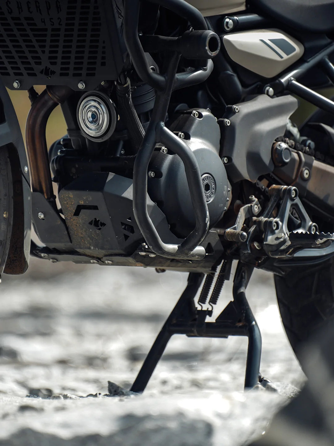 LEGUNDARY CUSTOM Himalayan 450 Vambrace Mild Steel Bash Plate Black Engine Guard