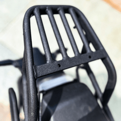 Hyperrider Top Rack for Husqvarna Svartpilen Vitpilen 250 401 2024 Universal Top Box Carrier