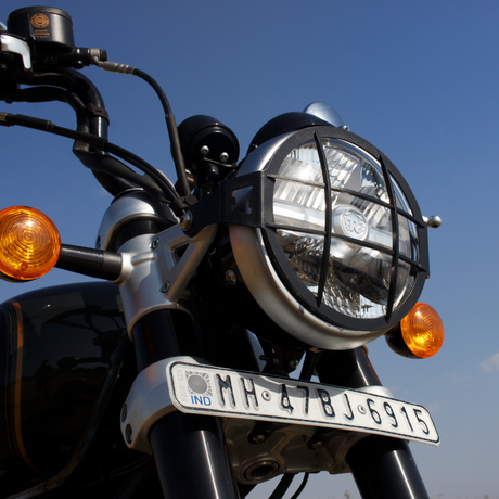 Auto Engina Headlight Grill for Royal Enfield Super Meteor 650 5mm Mild Steel Gloss Black Headlight Protection