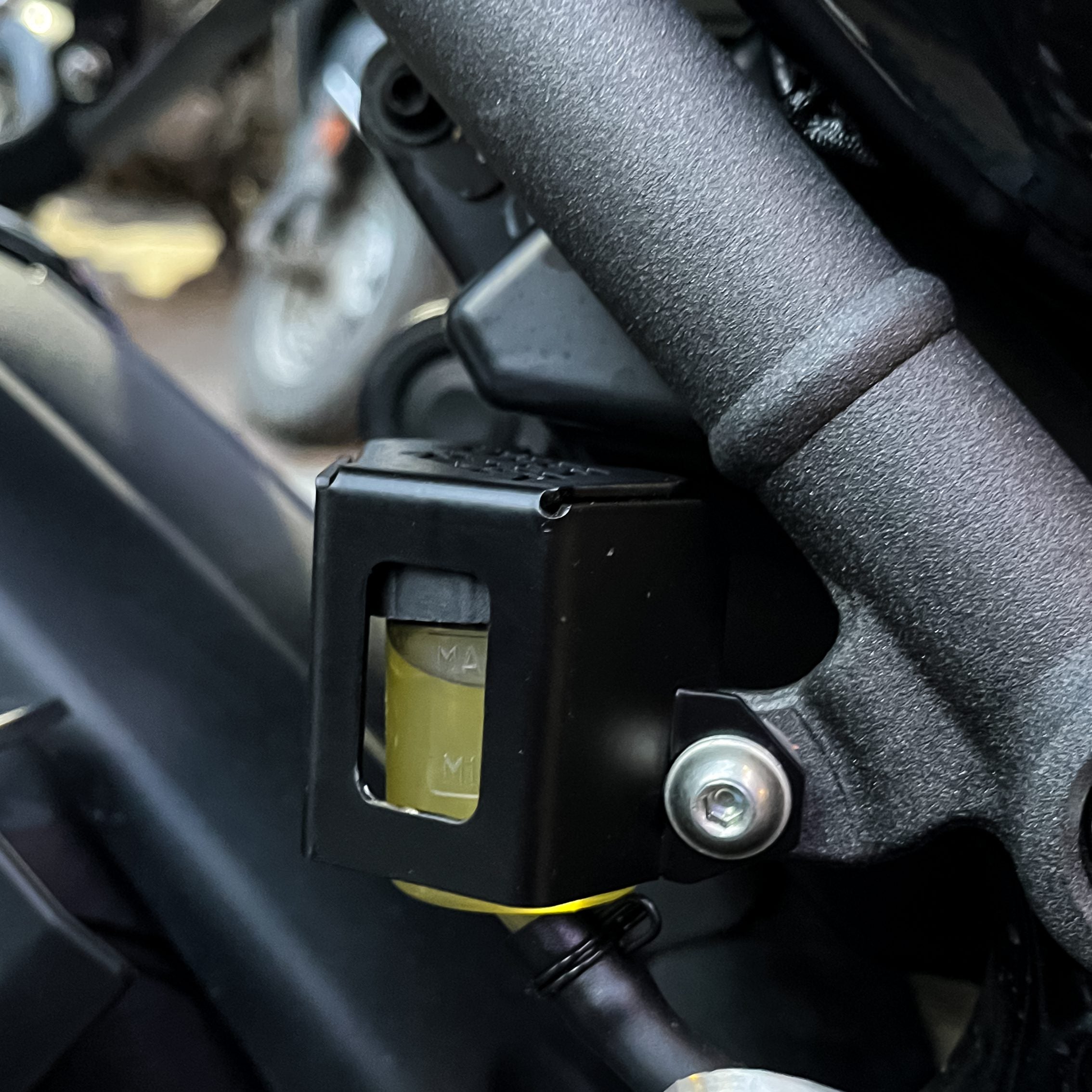 Hyperrider Triumph Speed 400 Rear Brake Fluid Reservoir Cover