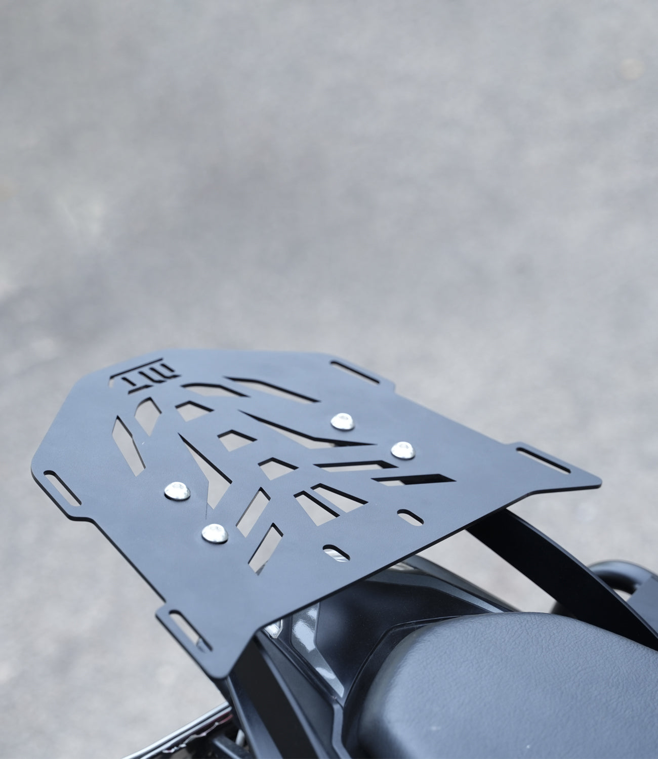 Moto Torque Back Carrier for Bajaj Pulsar NS200