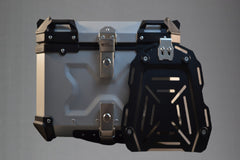 Moto Vanguard 55 liter aluminum motorcycle top box front view