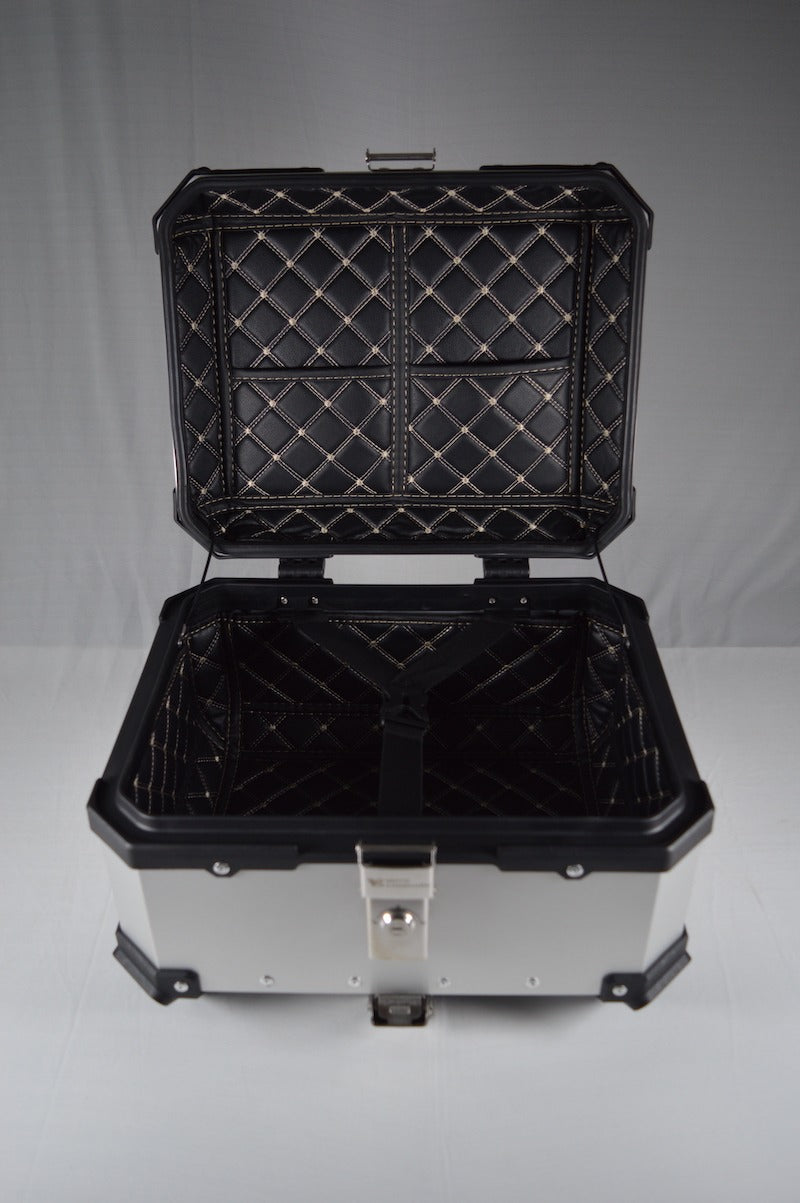 Moto Vanguard 35L silver aluminum motorcycle top box