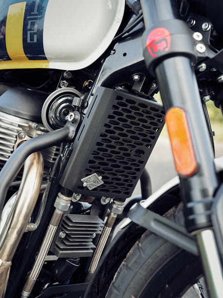LEGUNDARY Ventus radiator grill Royal Enfield Bear 650 black mild steel radiator guard