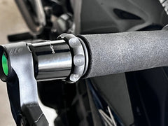 ECZ 013 S1 Easy Cruz installed on Kawasaki Ninja 650 handlebar