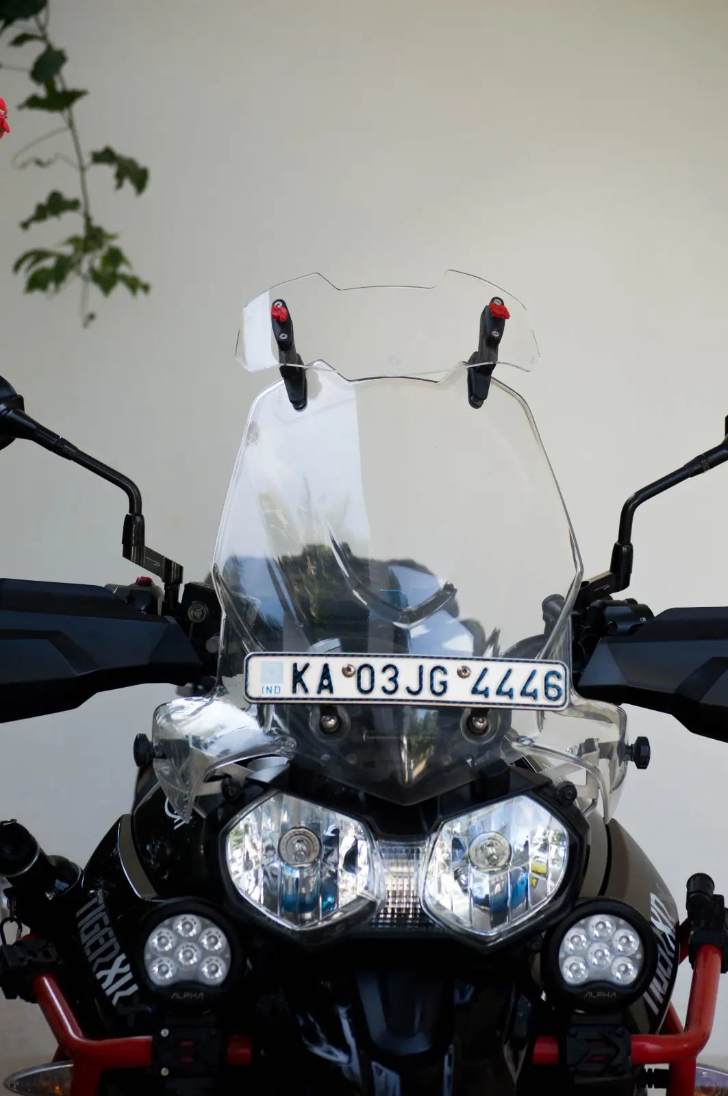 Pro-Spec Easy Ride ER710 Windshield Lip Extender for Triumph Tiger 800