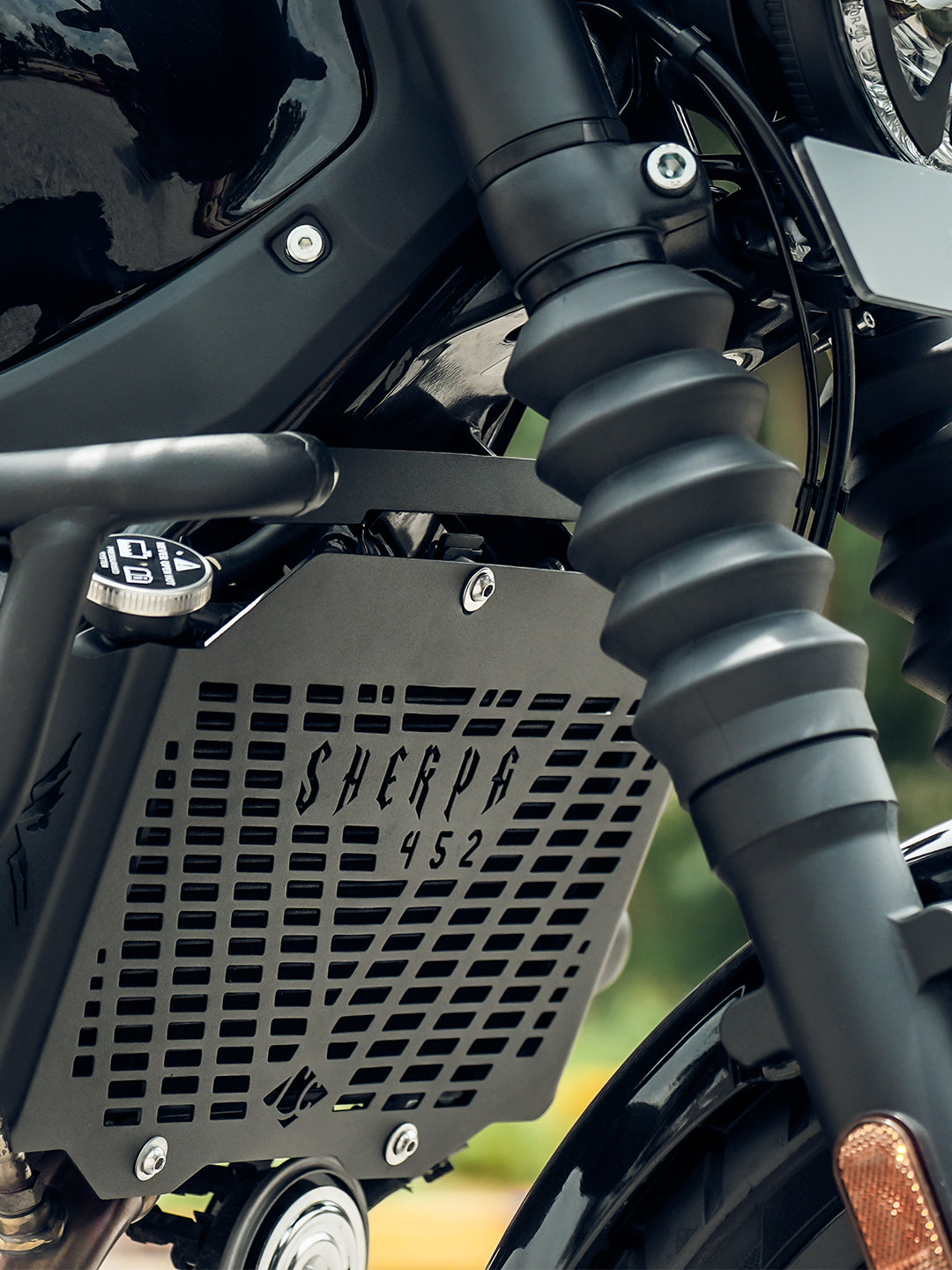 LEGUNDARY Custom Sherpa radiator grill for Royal Enfield Guerrilla 450 black radiator guard