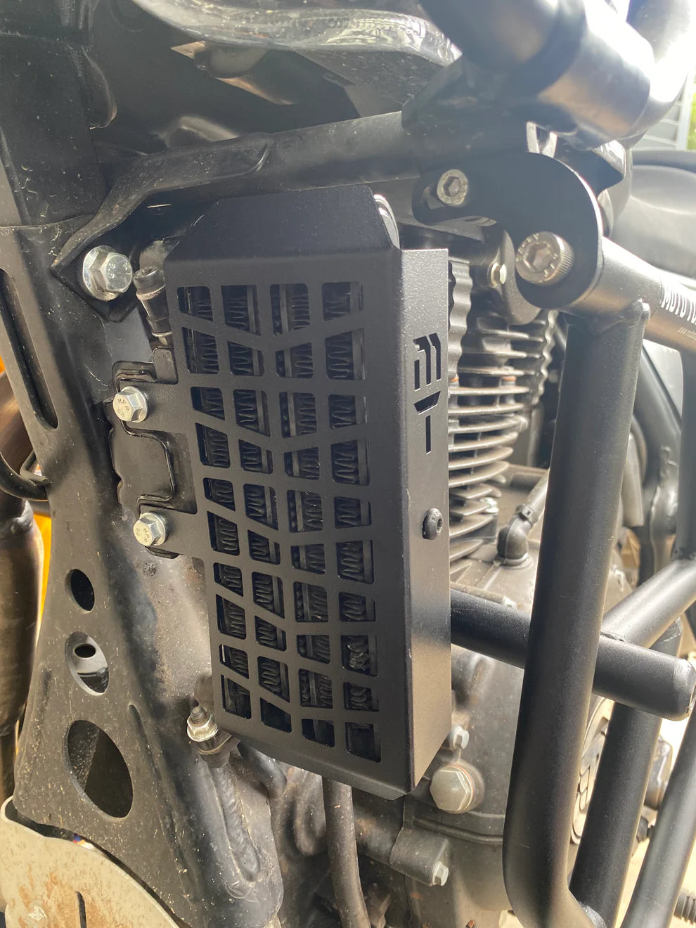 Mototorque radiator guard Royal Enfield Himalayan mild steel cooling protection grill