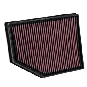 K&N 33-3055 air filter for Volvo V40 engine compartment