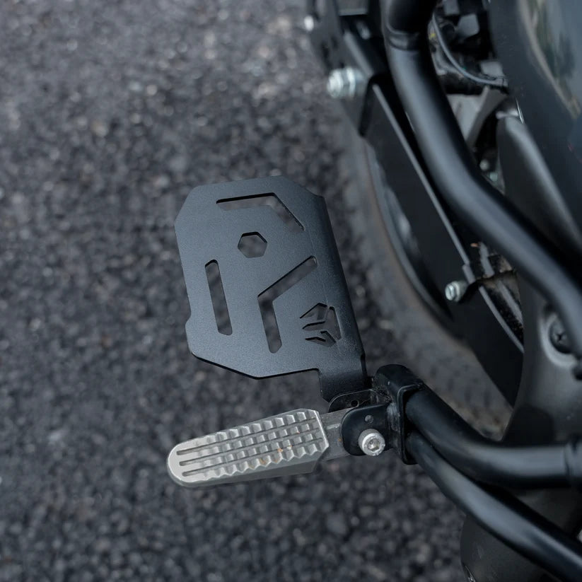 Moto Torque Wide Footrest for Hero XPulse 210 – Off-Road Adventure Grip