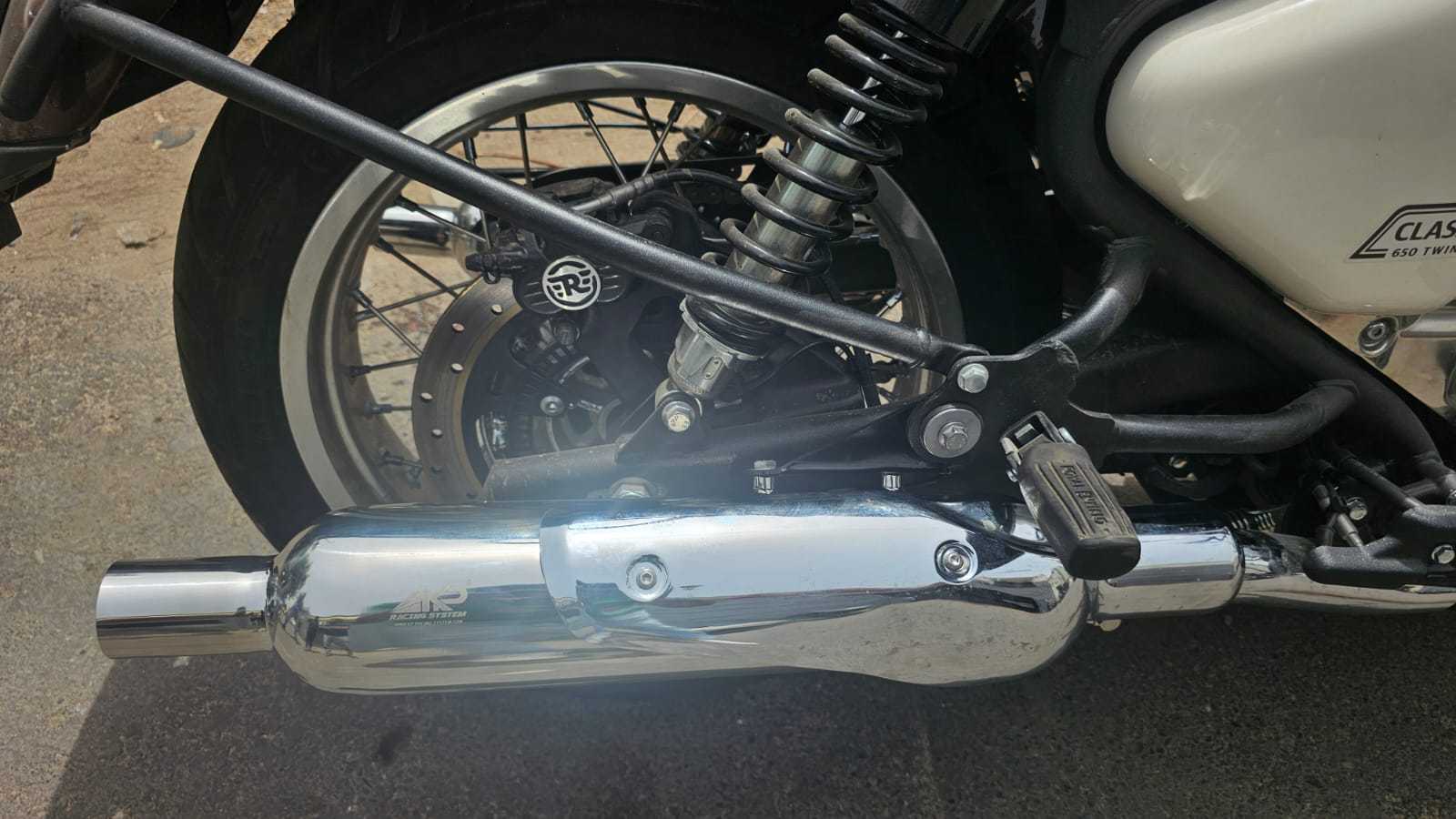 KP Racing Replica Exhaust SS304 Stainless Steel for Royal Enfield Classic 650 with DB Killer Heat Resistant Wool Polished Performance Silencer