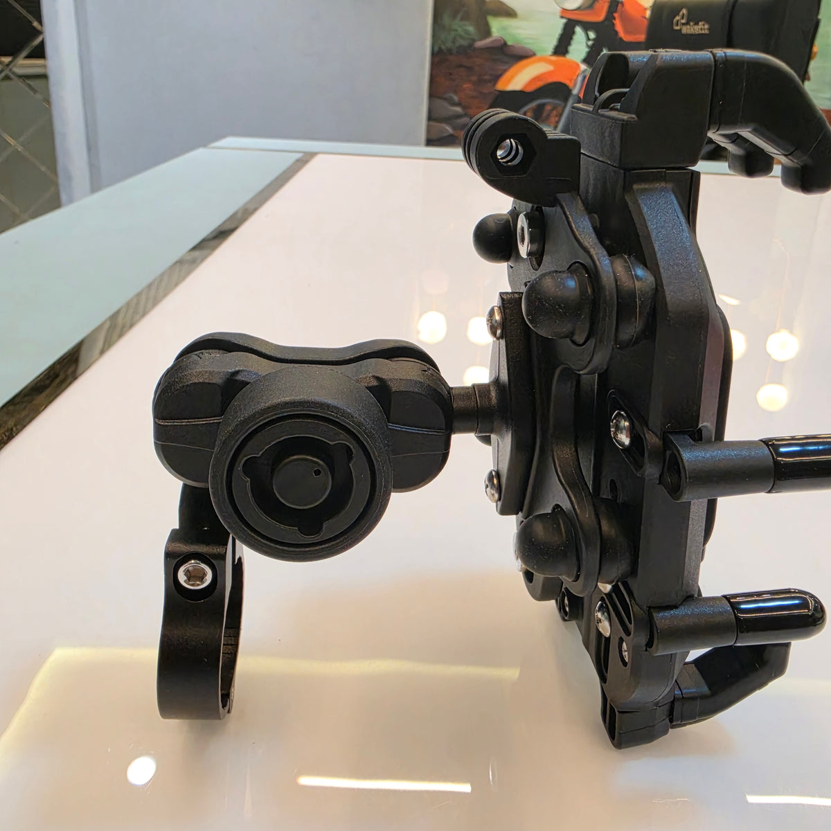 LGP 1313 motorcycle phone holder with vibration damper
