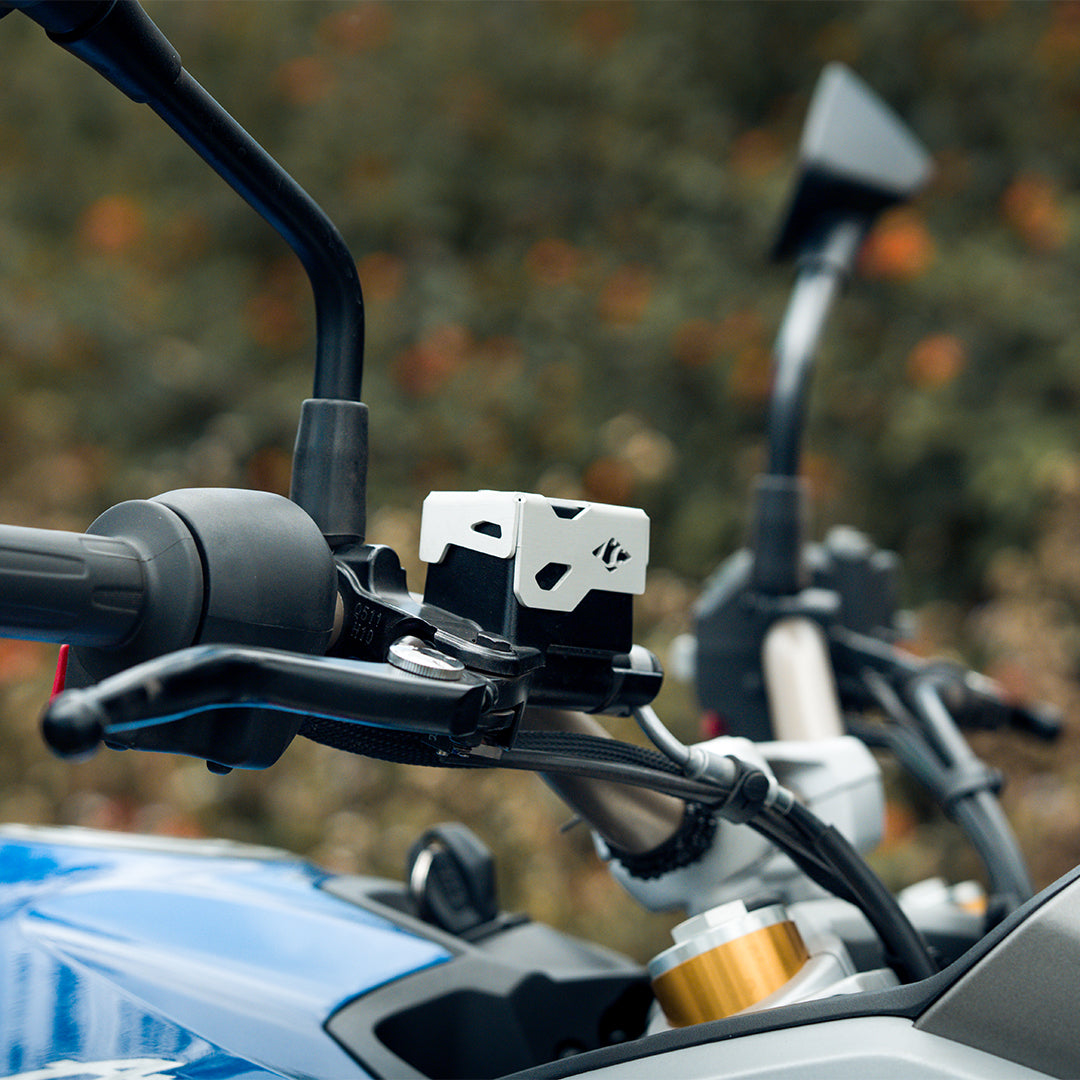 Legundary Tricorn Aluminium Front Oil Cap Silver for TVS Apache RTX 300