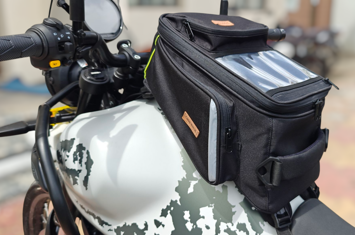 Guardian Gears SideKick 15L motorcycle tank bag front view