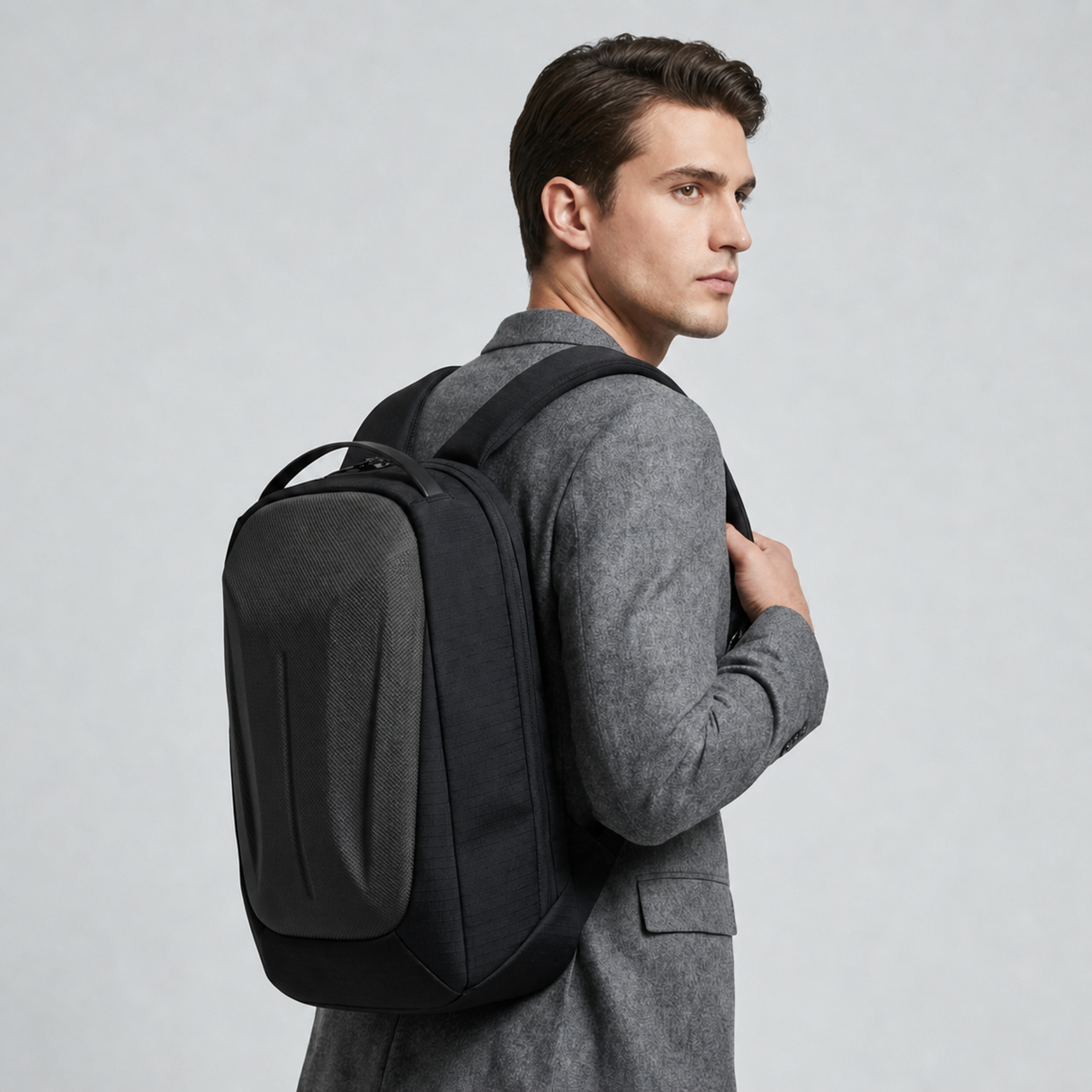 Vantora Switch Sling Backpack 15L – Convertible Water-Resistant Everyday Carry Bag for Work, Travel and Daily Commute