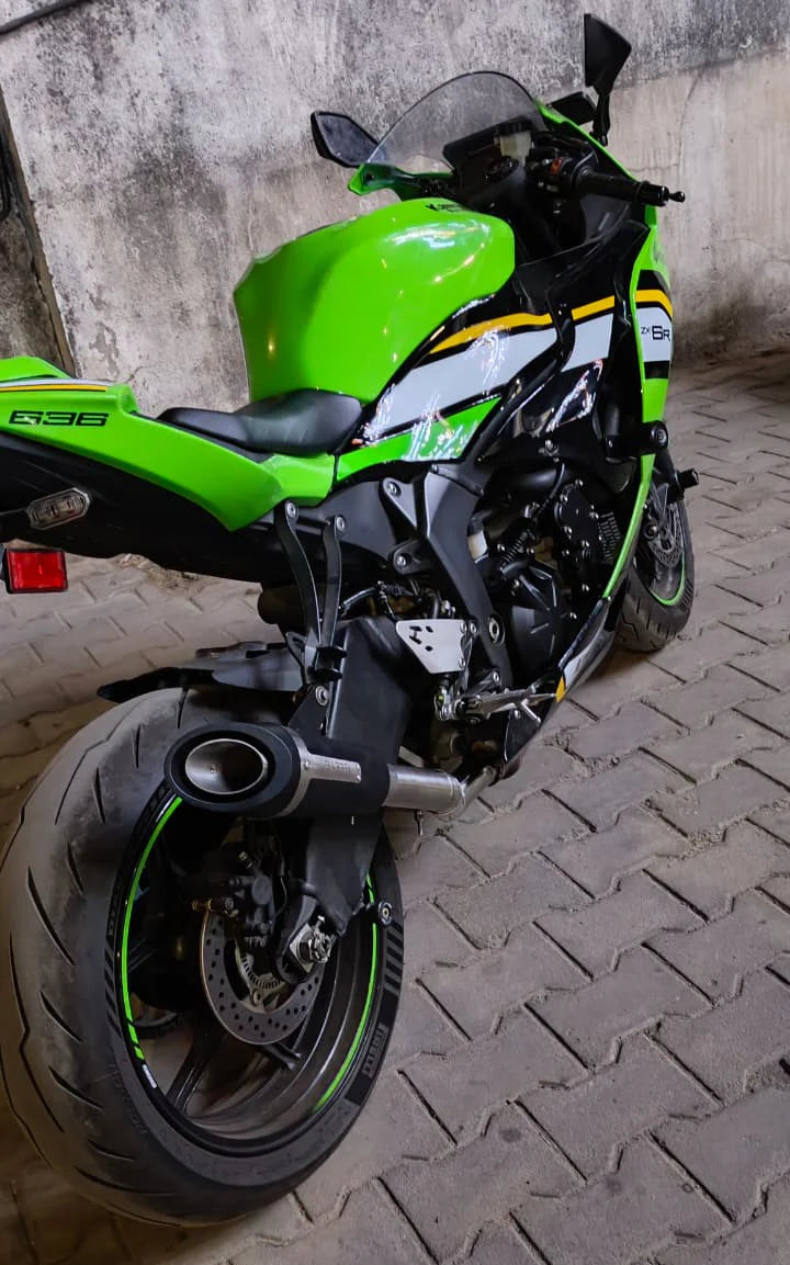 Barrel Outlaw 2.0 stainless steel slip-on exhaust with mid pipe for Kawasaki ZX6R 2025 sportbike