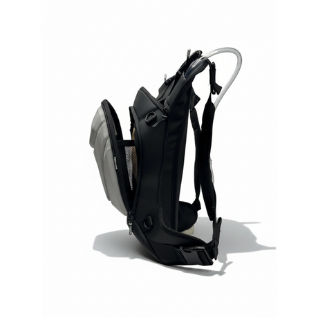 Vantora Flux 10L Hydration Backpack with 2L Water Bladder – Lightweight Hydration Pack for Cycling, Hiking, Running & Motorcycle Riding