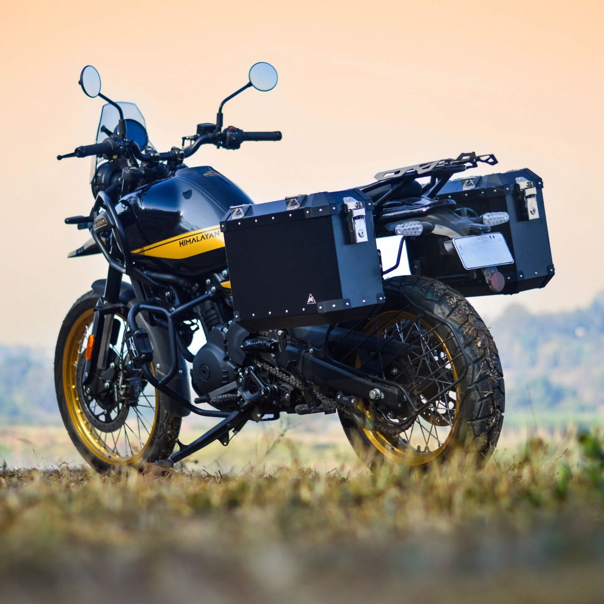 Auto Engina 72L Black Aluminium Panniers for Royal Enfield Himalayan 450 Adventure Touring Motorcycle
