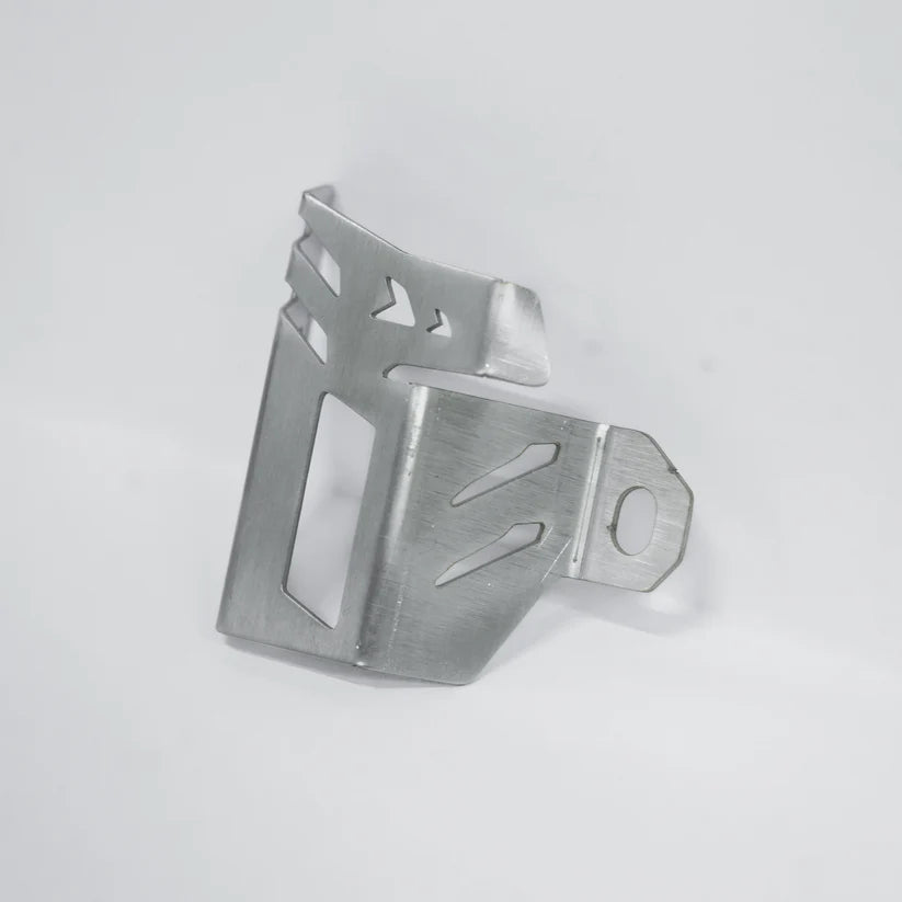 Moto Torque Reservoir Oil Guard for Kawasaki Z900